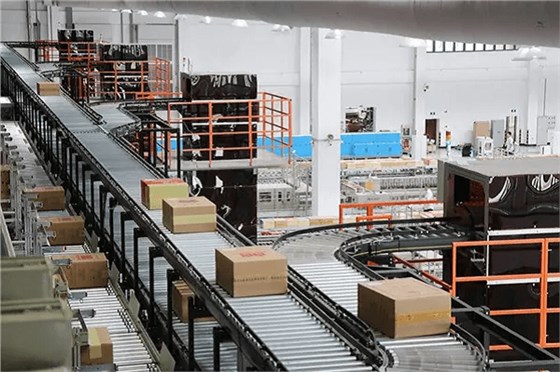 上海艾思捷減速機在運輸線上的使用。 上海艾思捷減速機在運輸線上的使用。