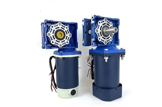 上海艾思捷蝸輪蝸桿減速機(jī)配直流電機(jī)一體.png 上海艾思捷蝸輪蝸桿減速機(jī)配直流電機(jī)一體.png