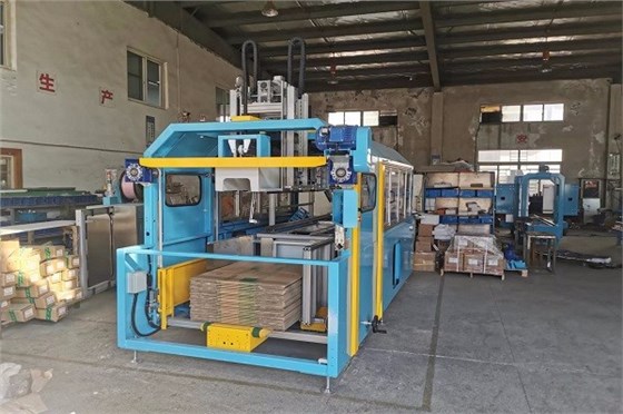 紙箱包裝機械上配套使用艾思捷RV減速機.jpg 紙箱包裝機械上配套使用艾思捷RV減速機.jpg