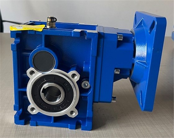 艾思捷技術教您蝸輪蝸桿減速機怎么選一款合適的伺服電機配套? (4).jpg 艾思捷技術教您蝸輪蝸桿減速機怎么選一款合適的伺服電機配套? (4).jpg